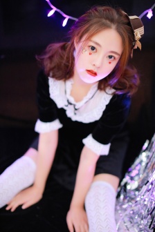 女人脱精光直播app免费观看